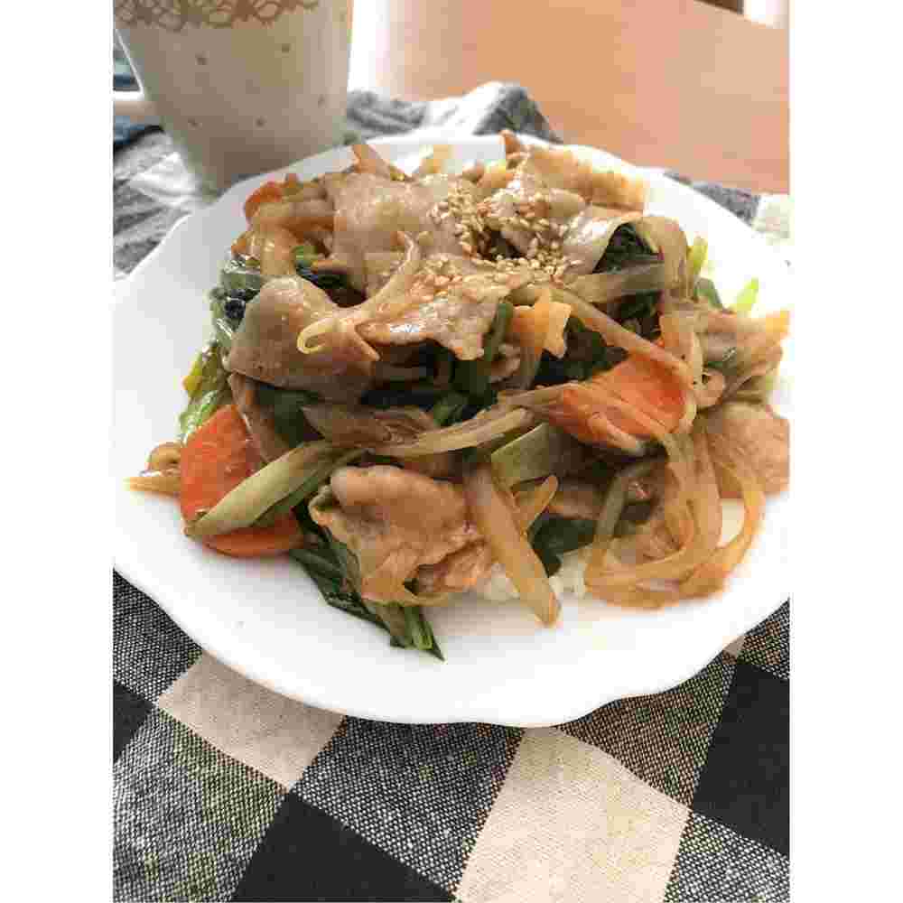 小松菜、もやし、豚肉のあんかけ丼