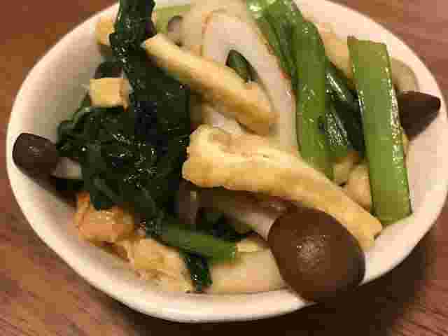 優しい味付けのちくわと小松菜の煮浸し風炒め