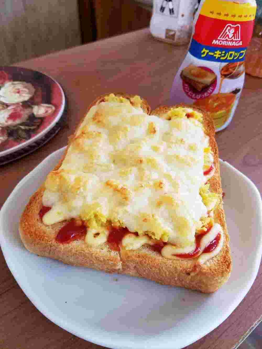 人気レシピで作るさつまいもピザトースト