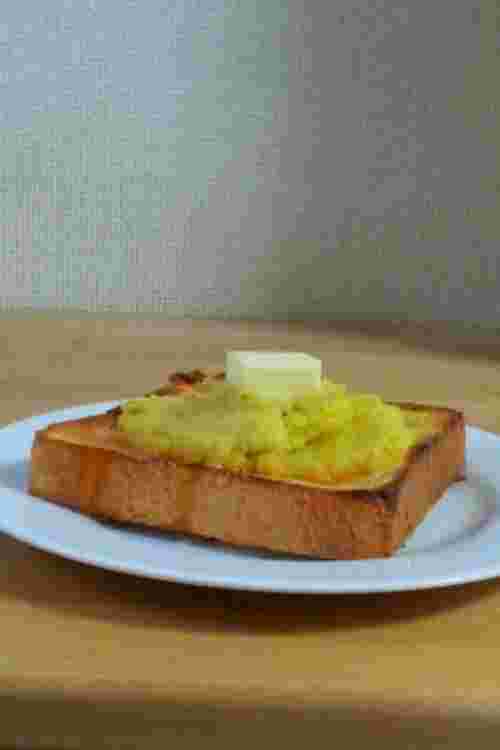 人気レシピで作るスイートポテト風さつまいもトースト