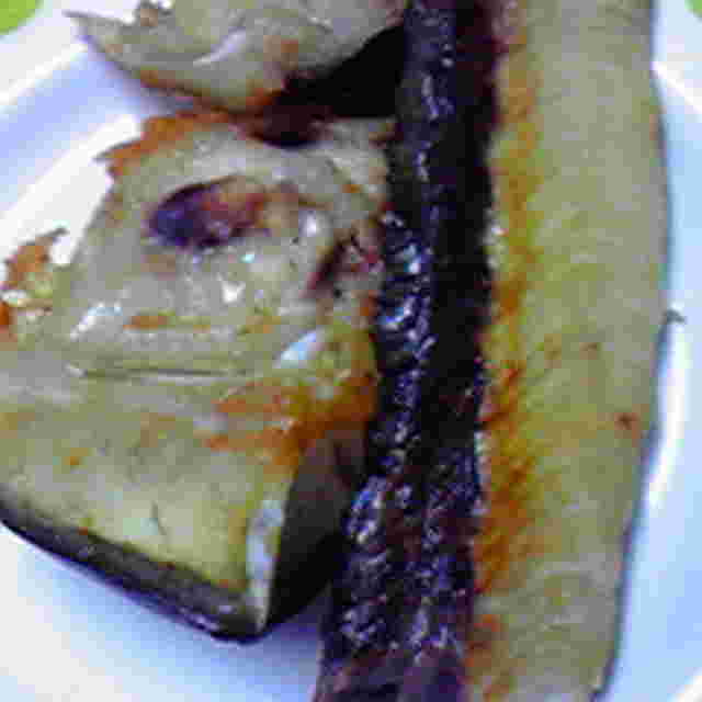 カンパチのアラのガーリック塩焼き