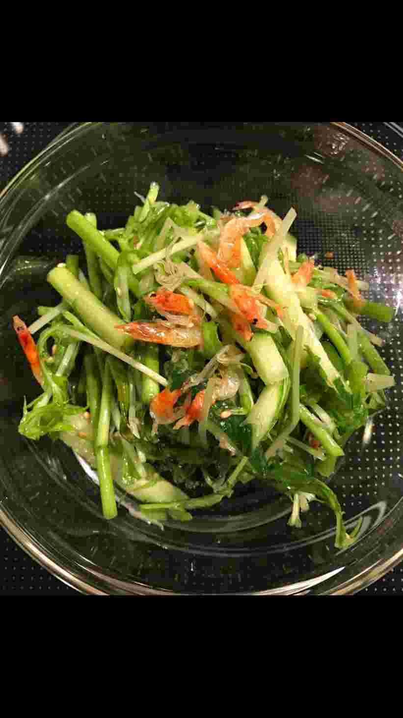 空芯菜と水菜サラダ
