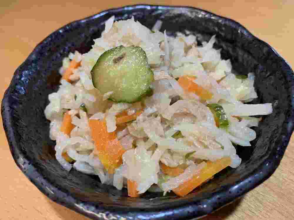 切干大根とキャベツの中華風サラダ