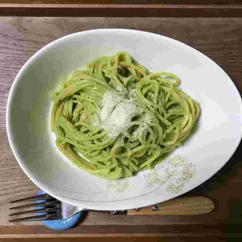 小松菜ペーストで作ったジェノベーゼパスタ