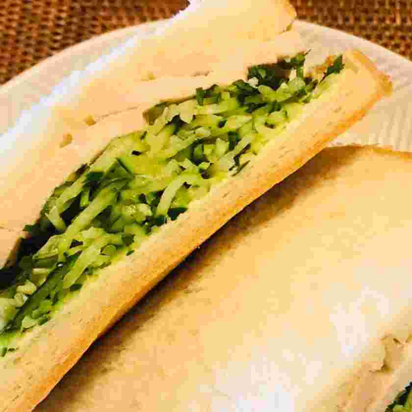 鶏ハムアレンジ料理の和風サンドイッチ