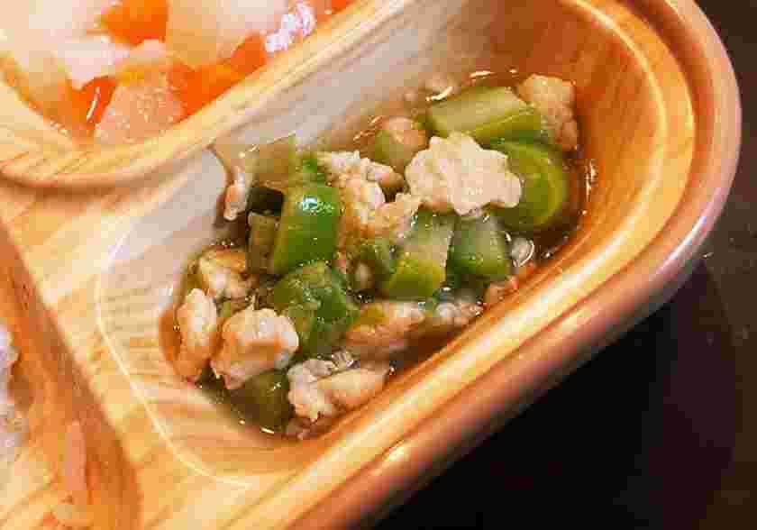 離乳食のアスパラとひき肉のあんかけ