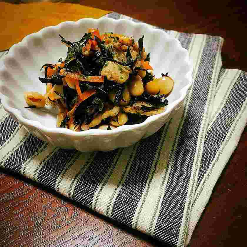 離乳食完了期からのひじきの煮物