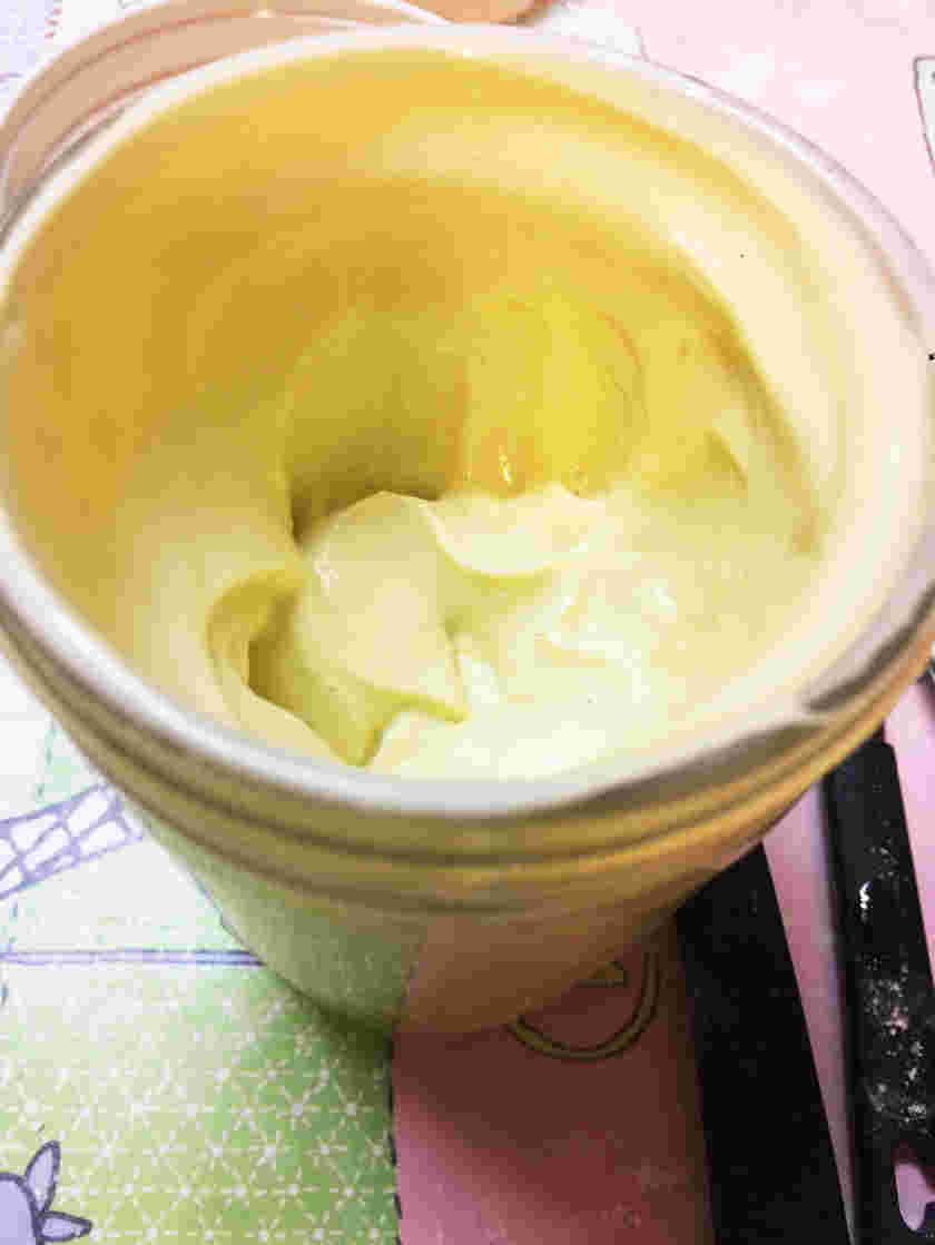 離乳食完了期から与えられる手作りマヨネーズ