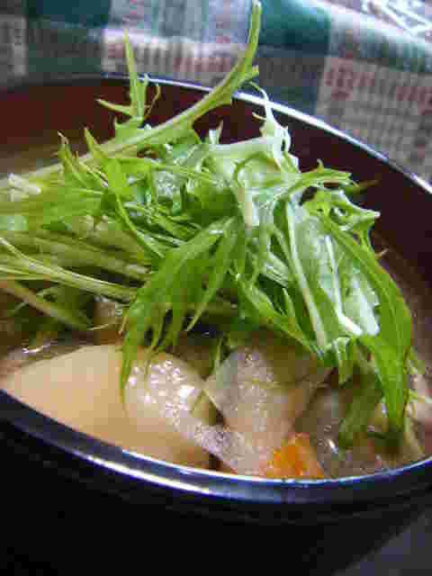 白玉粉と豆腐のすいとん