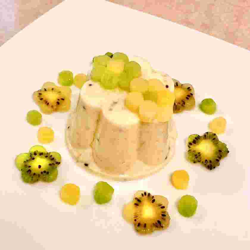 キウイと豆腐の低カロリーなババロア