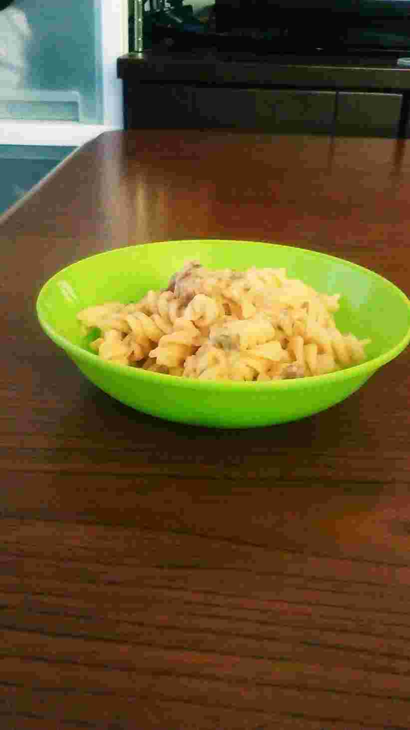 離乳食後期から与えられる牛肉の豆乳クリームパスタ