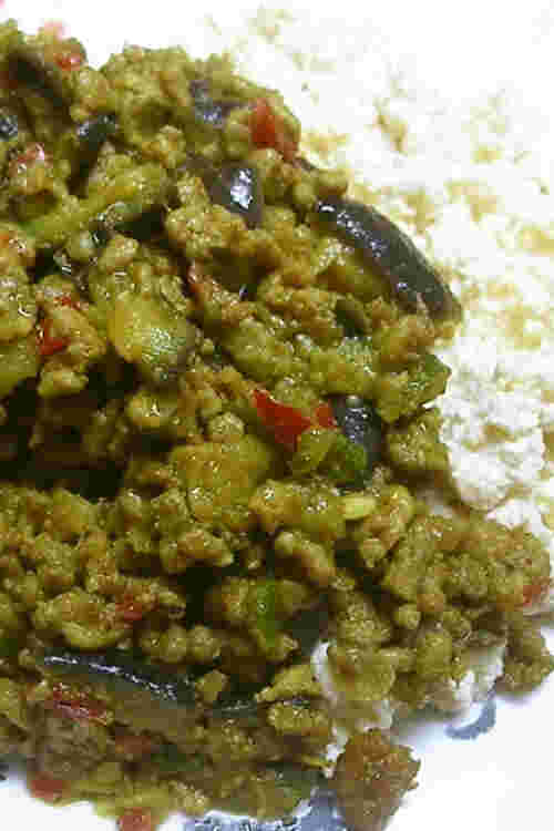 なすと豆腐ライスのドライカレー