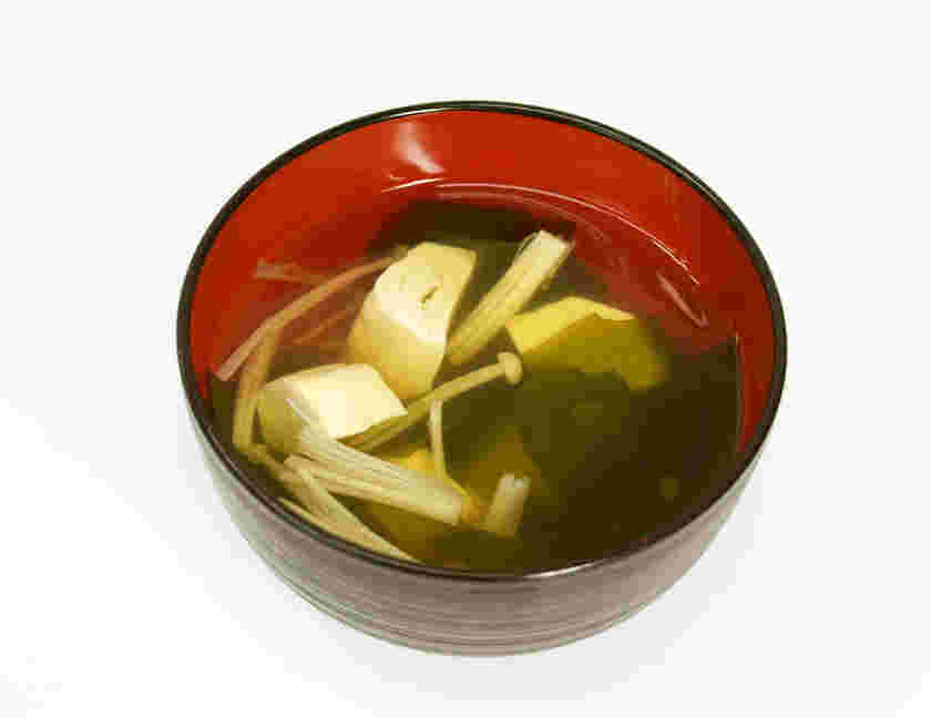 豆腐とわかめとえのきのすまし汁