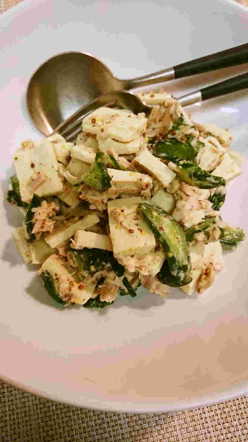 お弁当用の高野豆腐サラダ