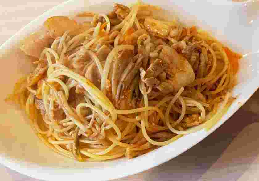 人参と豚キムチのパスタ