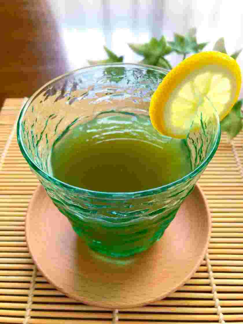 酢を入れた野菜ジュース