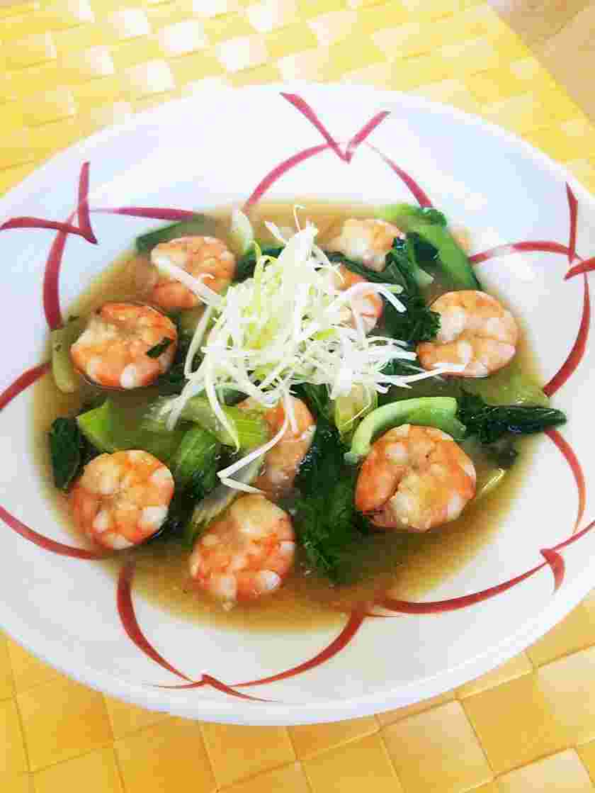 チンゲン菜と海老の中華炒め