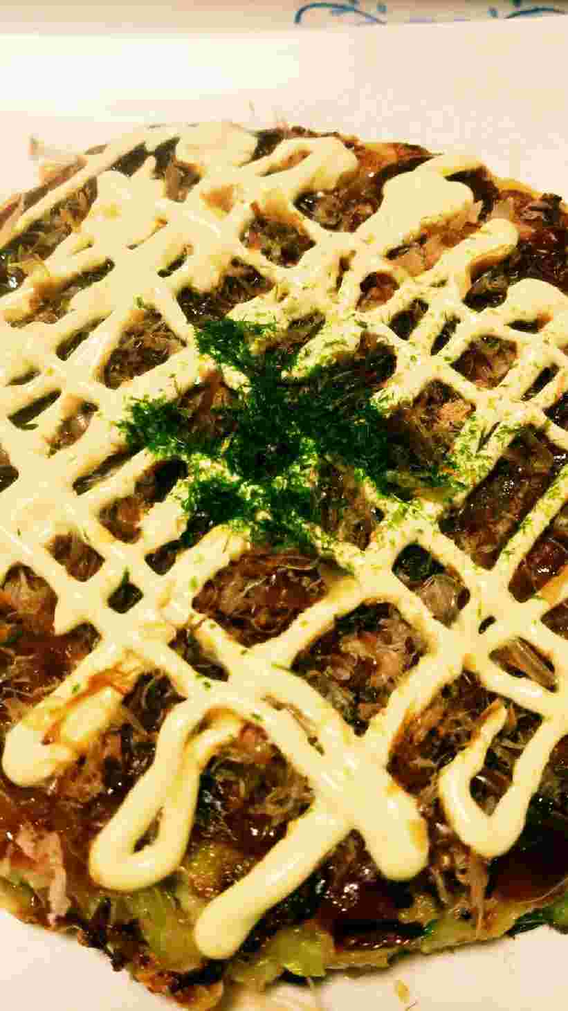 にんにくを隠し味に使ったお好み焼き