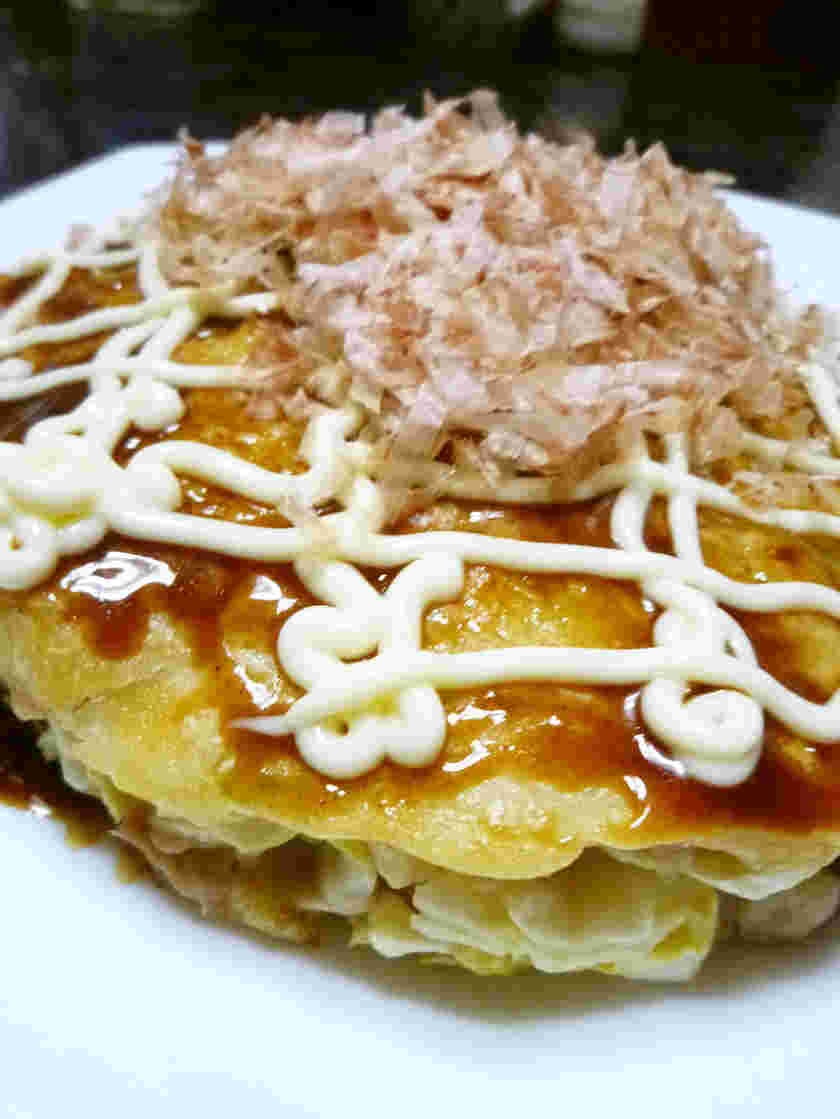 チーズを隠し味に使ったお好み焼き