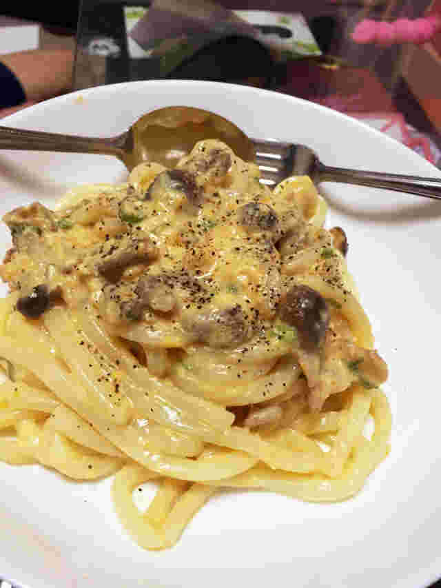 味噌を隠し味に使った豚肉入りカルボナーラ