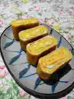 隠し味に昆布茶を使った卵焼き