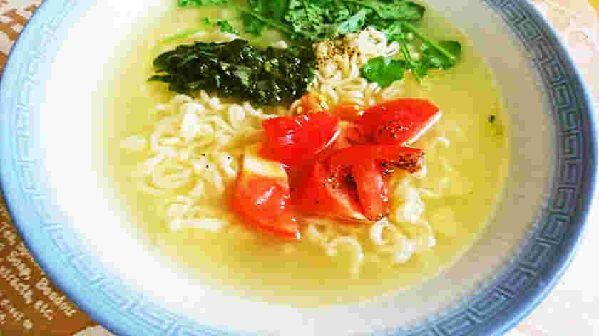 かくし味にレモンを加えた塩ラーメン