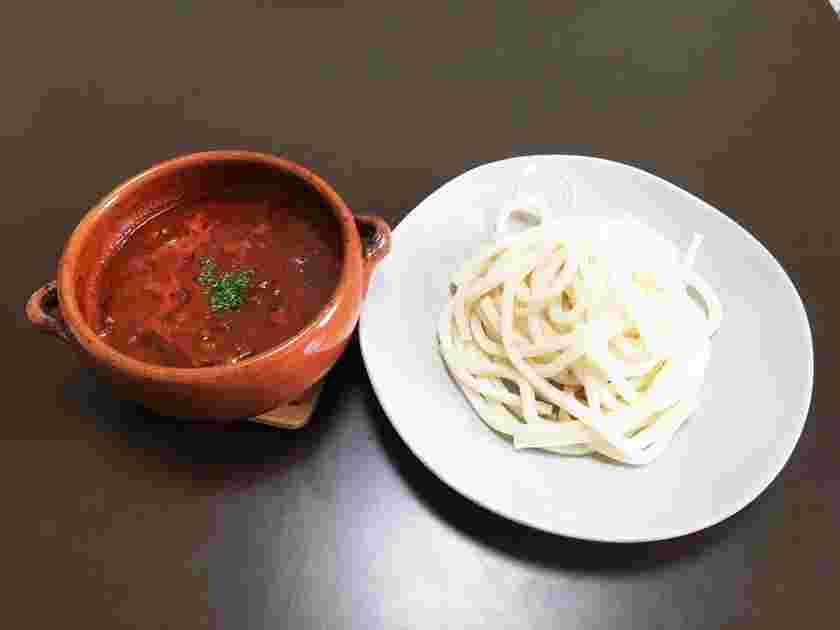 隠し味にトマトを使ったカレーうどん