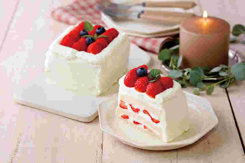 食パンで作るショートケーキ