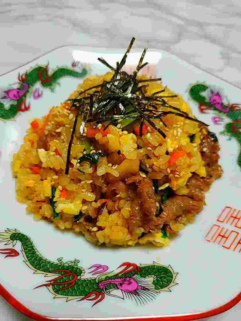 牛肉とチンゲン菜のチャーハン
