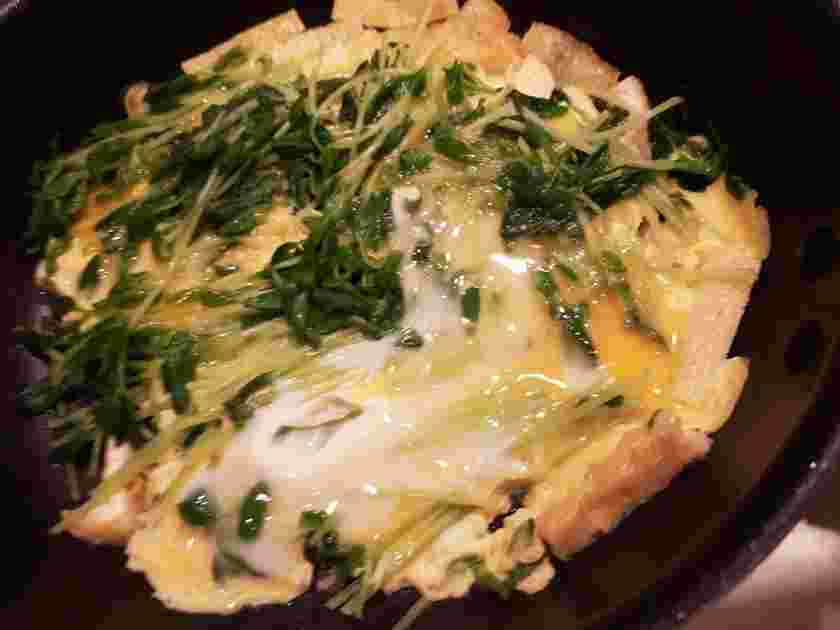 豆苗と油揚げを使った卵とじの副菜