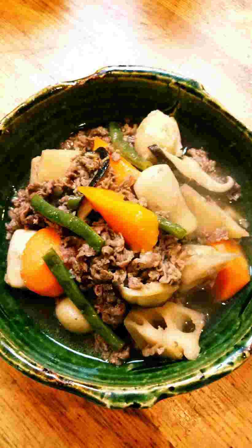 りんごと根菜を使った牛肉のしぐれ煮風煮物
