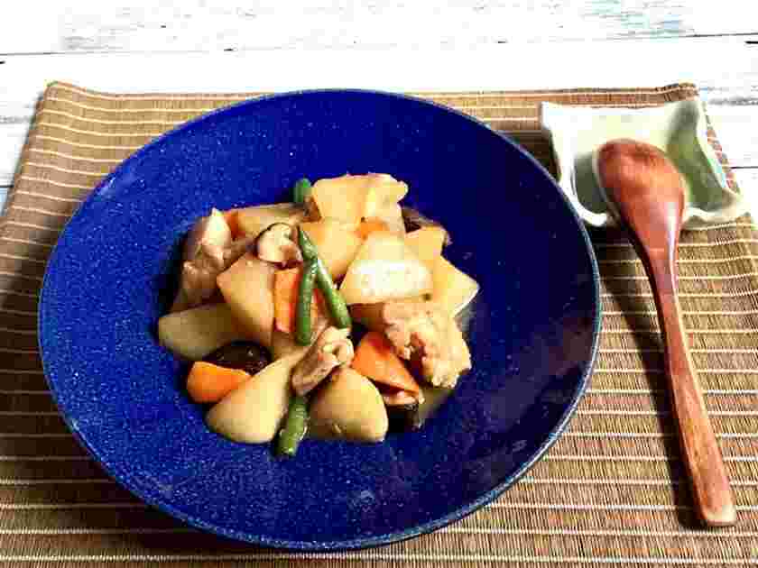 かまぼこと鶏肉の煮物