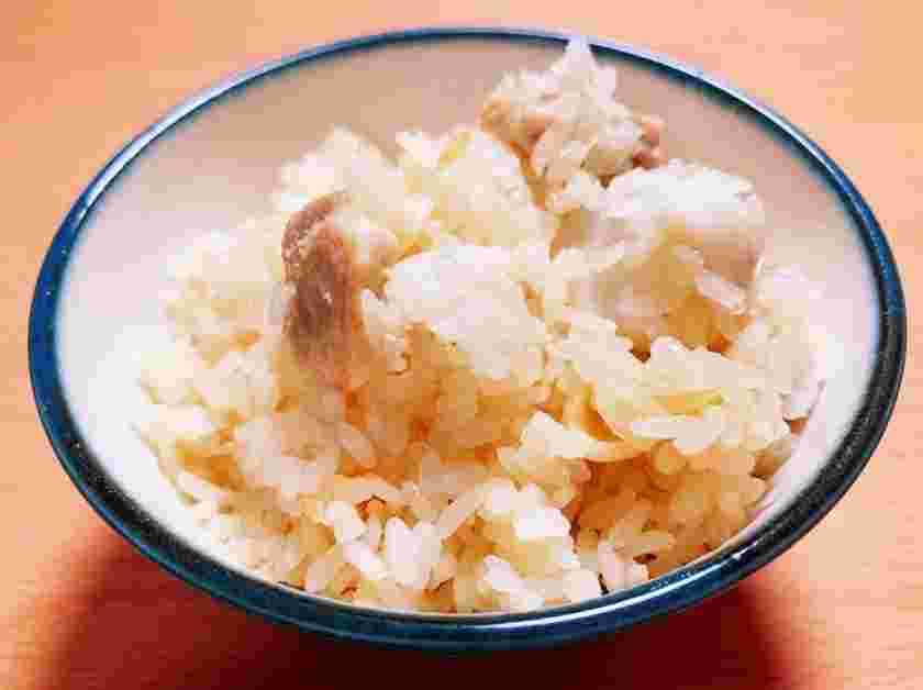 鶏と里芋の簡単炊き込みご飯