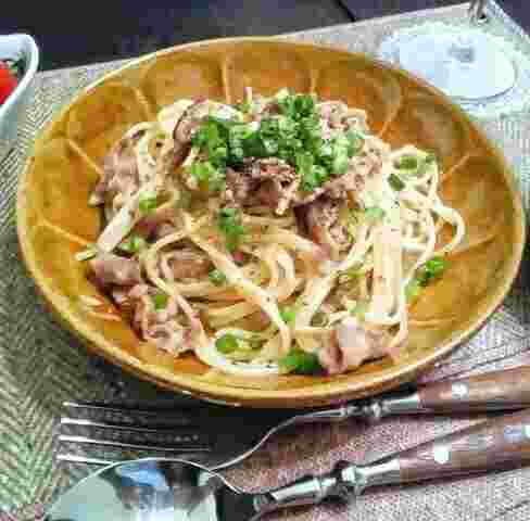 豚肉ときのこの柚子胡椒パスタ