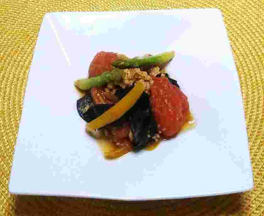 生キクラゲと夏野菜の中華炒め