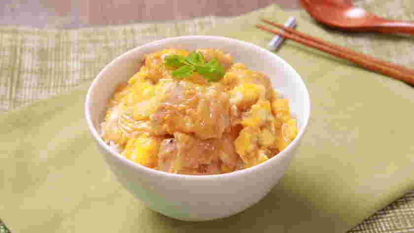 鶏の味噌漬け親子丼