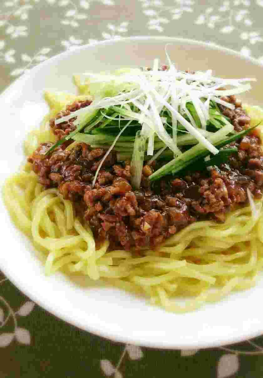 中華料理の肉味噌が美味しいジャージャー麺