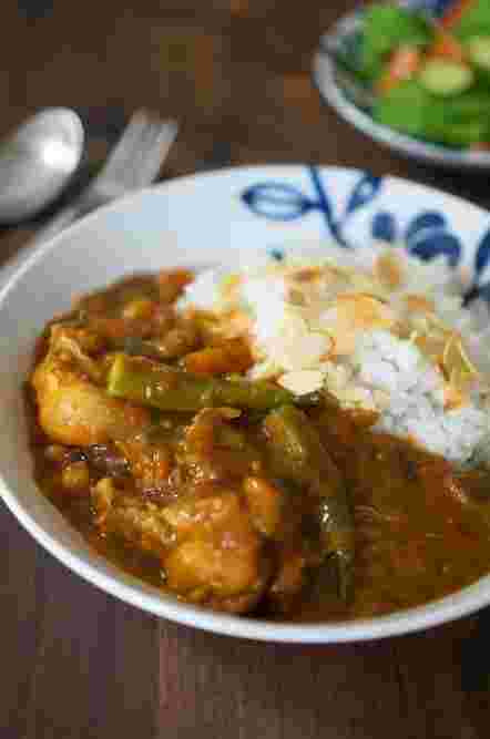手羽元とひよこ豆の夏カレー