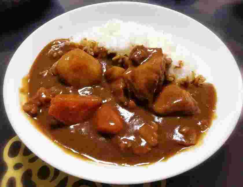 生姜香る手羽元カレー