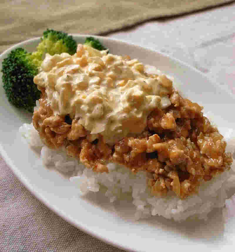 鶏ひき肉で作るチキン南蛮風丼