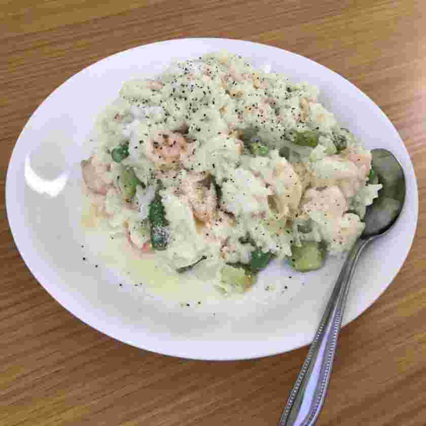 残りごはんで簡単に作るお昼ご飯のリゾット