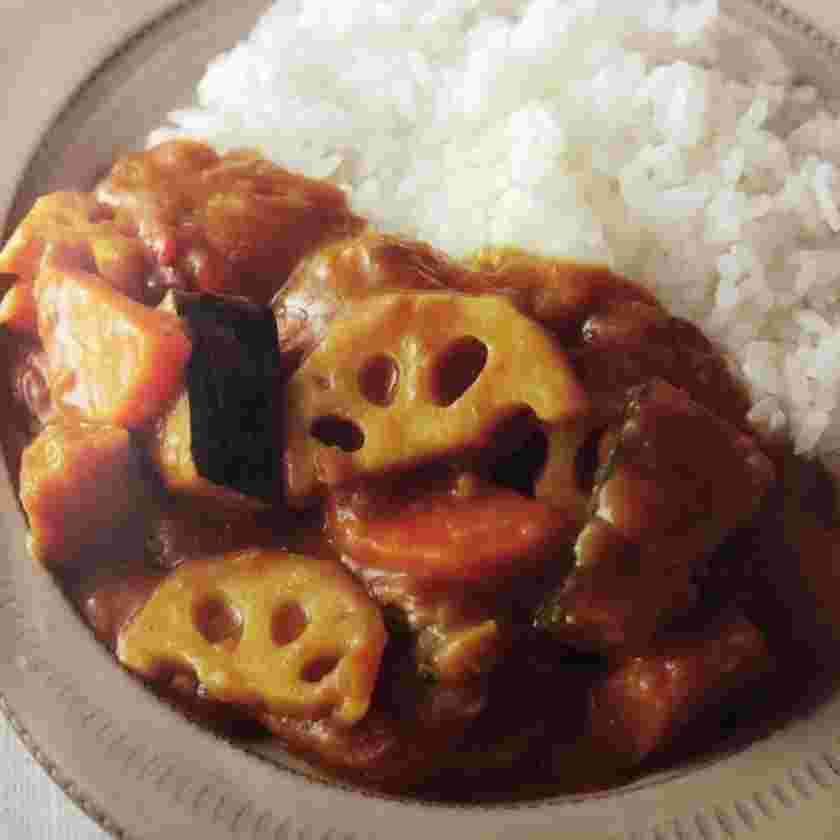 秋野菜を使ったかぼちゃとれんこんのカレー