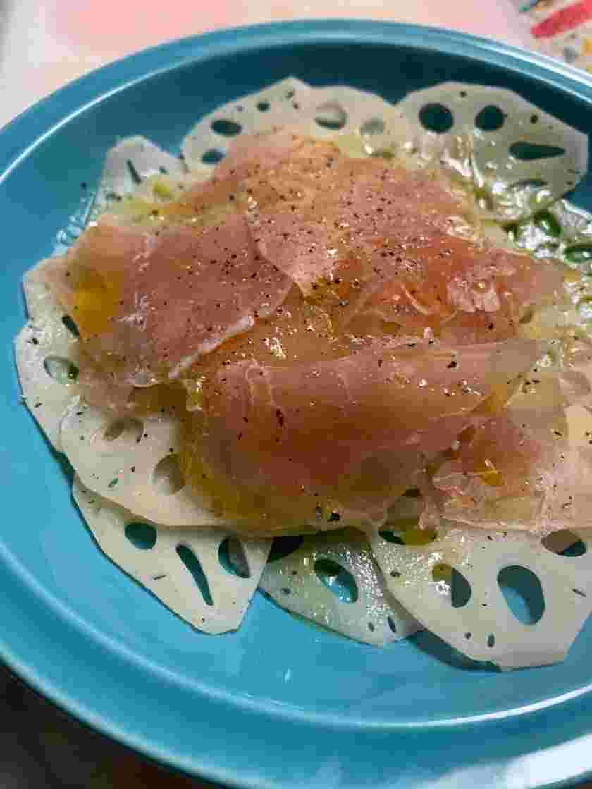 秋野菜のれんこんと生ハムのカルパッチョ