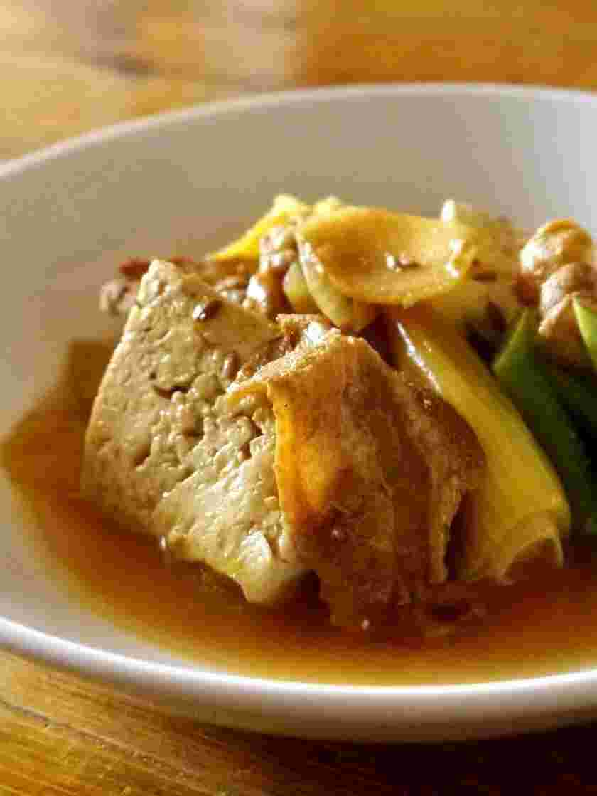 豚バラと豆腐のカレー煮