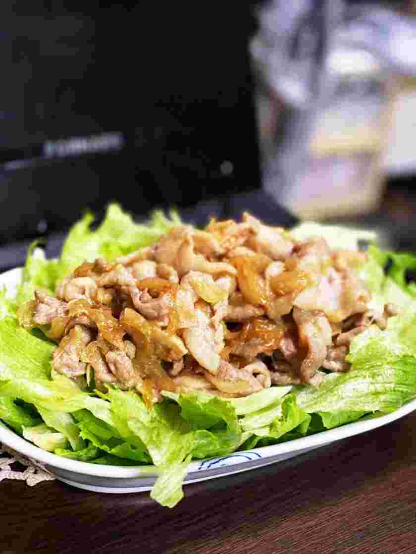 お酢を使った豚のニンニク焼き