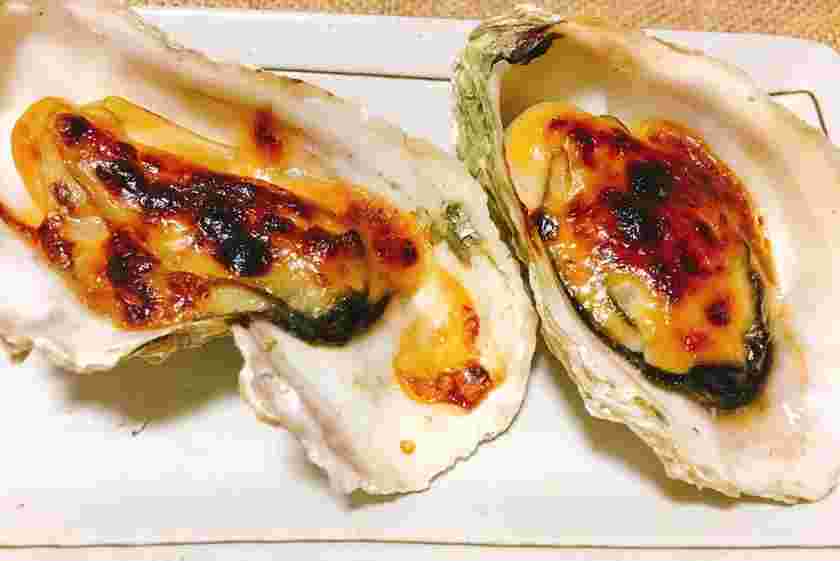 殻付き牡蠣の味噌マヨ焼き