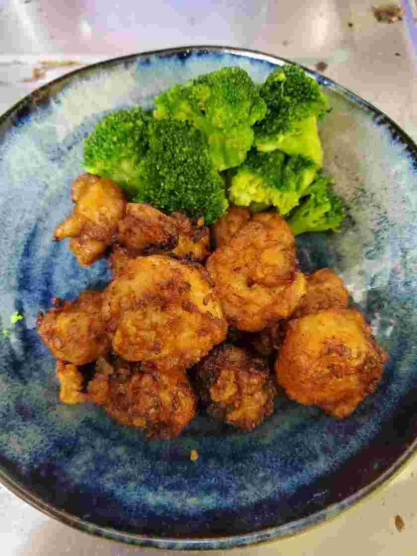 むきエビのにんにく醤油から揚げ