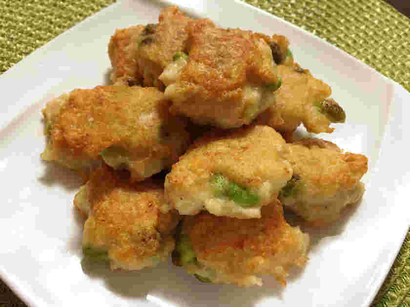 おかずレシピの豆腐を使った枝豆入り焼きナゲット