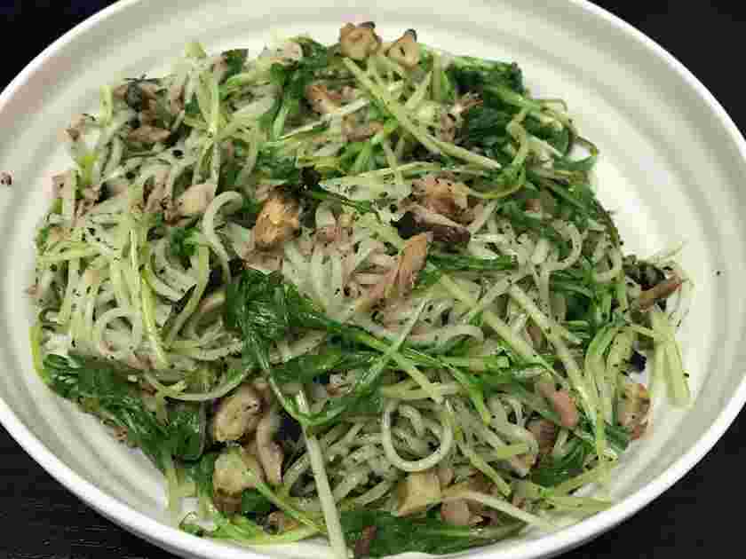 椎茸と水菜の青じそジェノベーゼ風パスタ