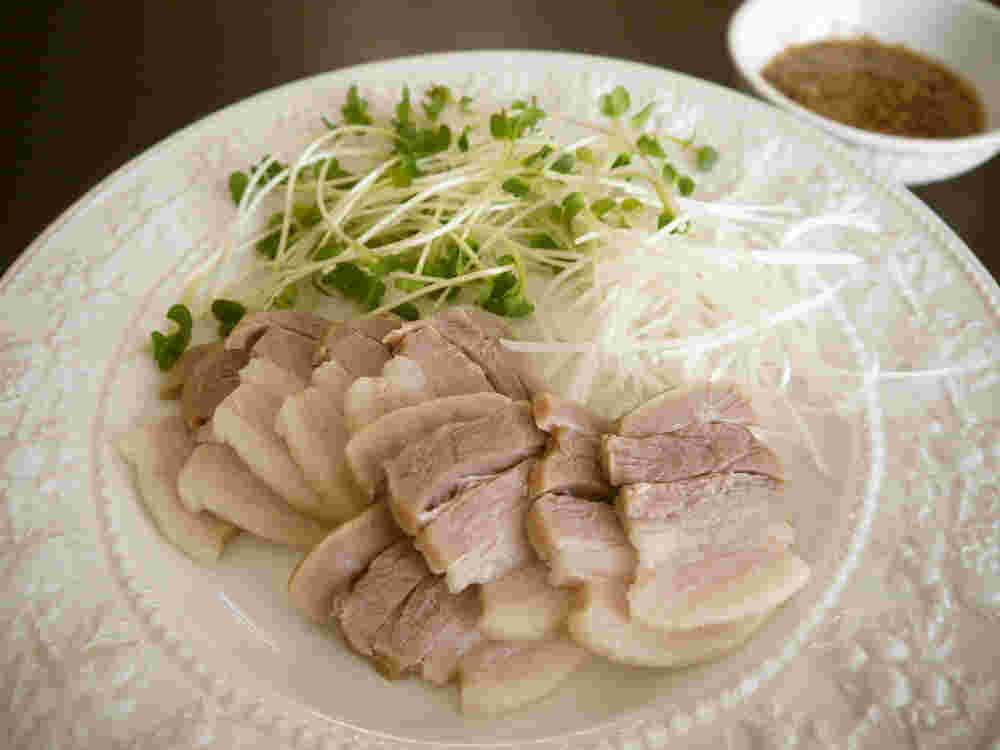 さっぱり梅ダレ蒸し豚